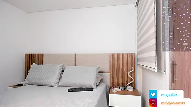 MalejaDiaz  online show from 21, 10, 2025