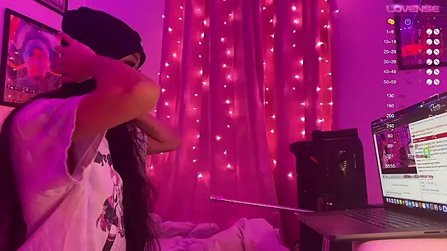 yummyrina online show from 24, 12, 2024