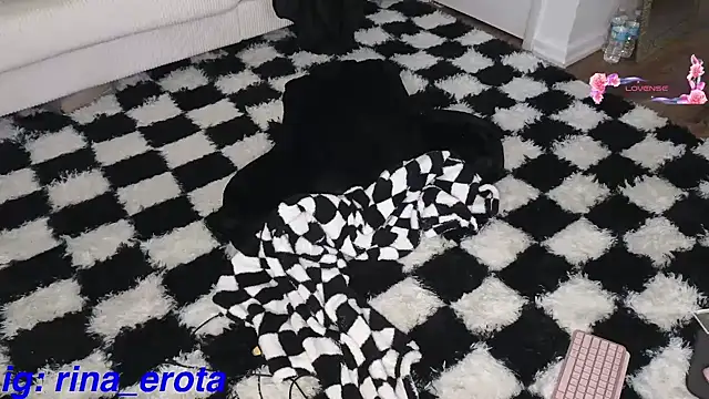 yummyrina online show from 10, 1, 2026