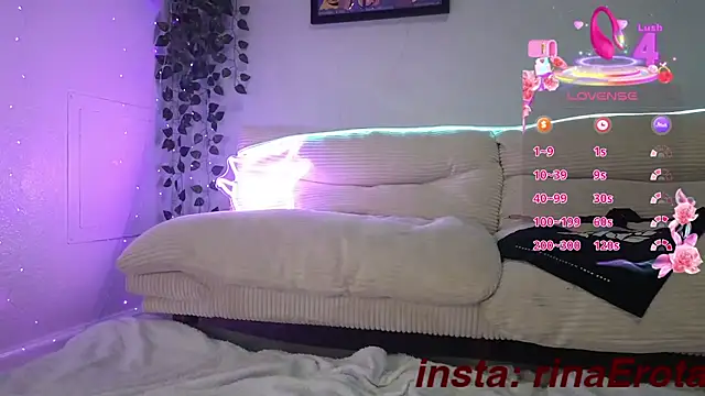 Snapshot of yummyrina chatting on 14, 10, 2025 yummyrina online show from 14, 10, 2025