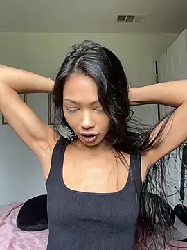 Snapshot of yummyrina chatting on 17, 6, 2026 yummyrina online show from 17, 6, 2026