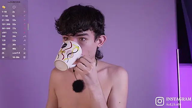 Angelo 018 online show from 10, 4, 2026