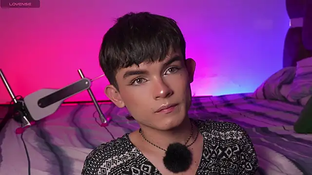 Angelo 018 online show from 26, 10, 2025