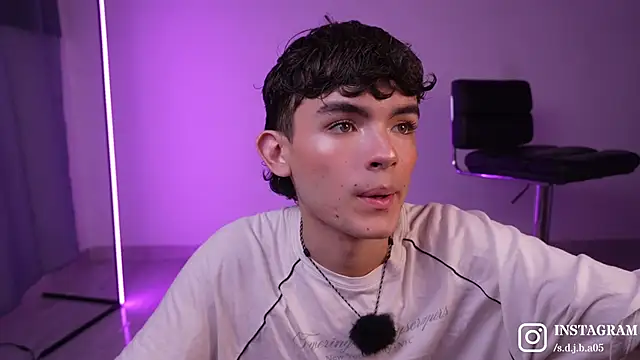 Angelo 018 online show from 4, 3, 2026