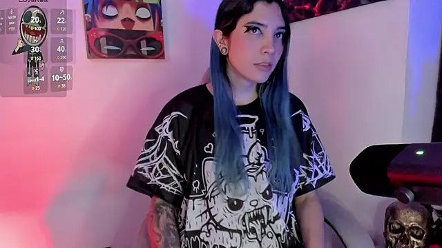 Snapshot of sofi_pretty_uwu- chatting on 26, 5, 2026 sofi pretty uwu- online show from 26, 5, 2026
