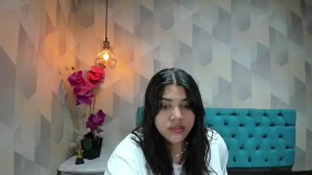 Snapshot of LindaBreeS chatting on 22, 3, 2026 LindaBreeS online show from 22, 3, 2026