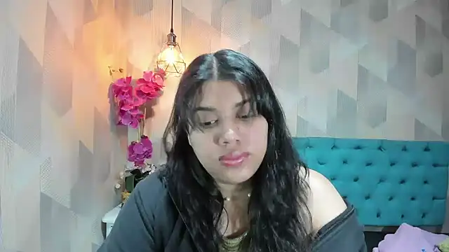 LindaBreeS online show from 18, 1, 2026