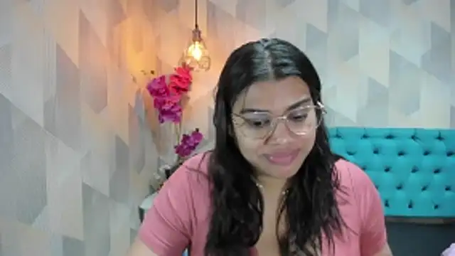 Snapshot of LindaBreeS chatting on 15, 3, 2026 LindaBreeS online show from 15, 3, 2026