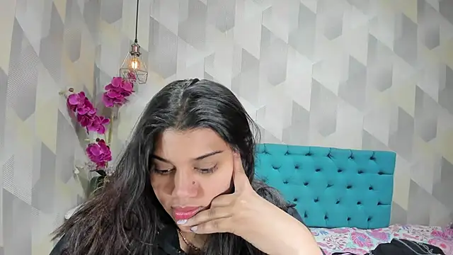 LindaBreeS online show from 9, 9, 2025