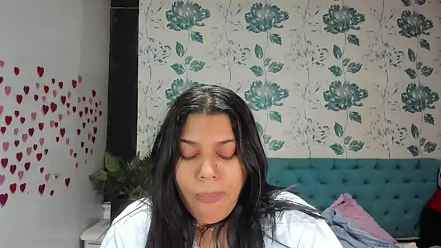 LindaBreeS online show from 10, 3, 2025