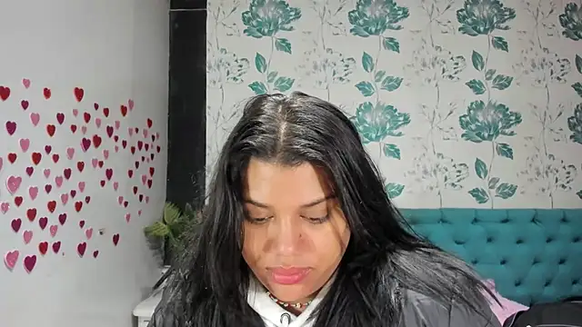 LindaBreeS online show from 6, 3, 2025
