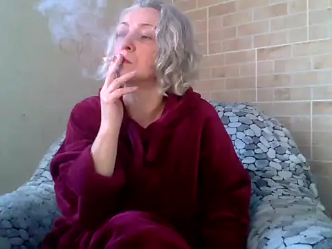 Lorie Carrie online show from 6, 3, 2026