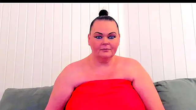 MilanaBiegert online show from 9, 1, 2026