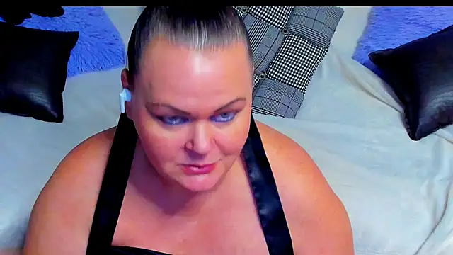 MilanaBiegert online show from 14, 12, 2025