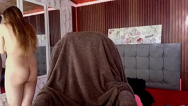 elena detroya online show from 19, 3, 2026