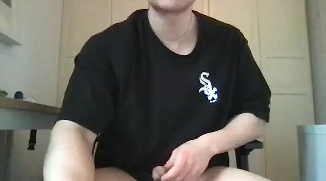 jungcock3210 online show from 6, 2, 2025