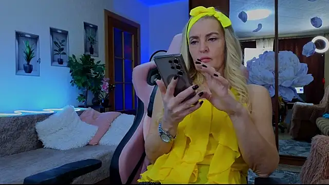 amelia blondy online show from 5, 2, 2025