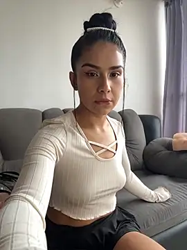 Nikothyna online show from 14, 11, 2025