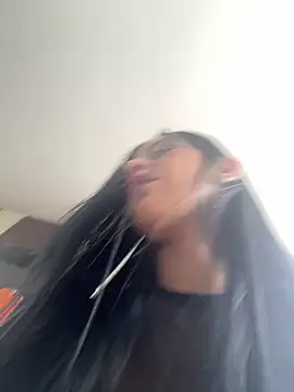 Nikothyna online show from 9, 4, 2026