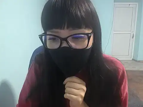 elllaaxx online show from 18, 4, 2026