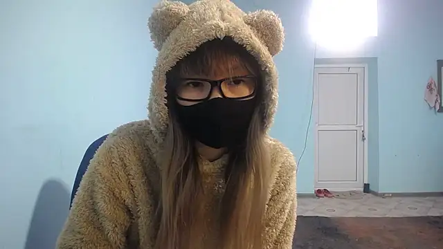 elllaaxx online show from 22, 2, 2025