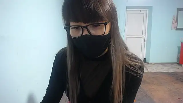 elllaaxx online show from 4, 11, 2025