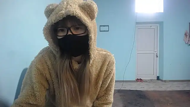 elllaaxx online show from 24, 2, 2025