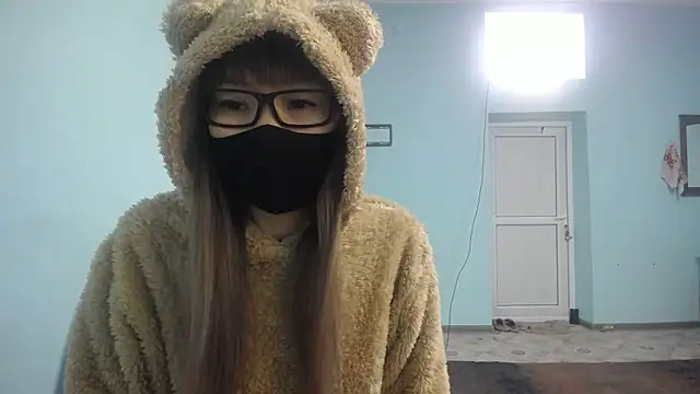 elllaaxx online show from 2, 3, 2025