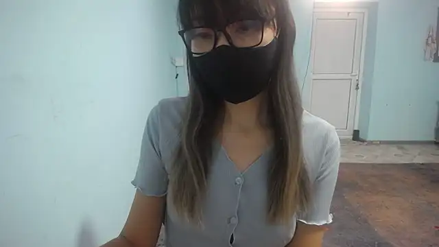 elllaaxx online show from 3, 12, 2025