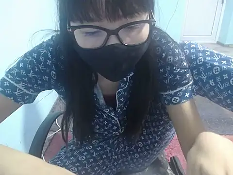 elllaaxx online show from 15, 5, 2026