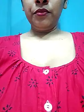Snapshot of sexyindi_couple chatting on 8, 5, 2026 sexyindi couple online show from 8, 5, 2026