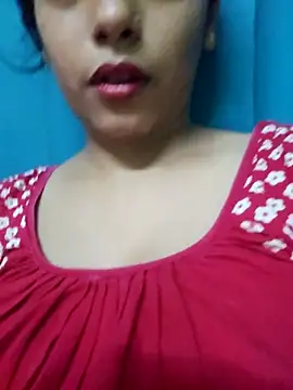 Snapshot of sexyindi_couple chatting on 26, 9, 2025 sexyindi couple online show from 26, 9, 2025