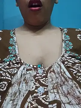 Snapshot of sexyindi_couple chatting on 10, 6, 2026 sexyindi couple online show from 10, 6, 2026