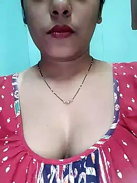 Snapshot of sexyindi_couple chatting on 14, 12, 2024 sexyindi couple online show from 14, 12, 2024