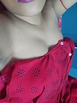 Snapshot of sexyindi_couple chatting on 19, 5, 2026 sexyindi couple online show from 19, 5, 2026
