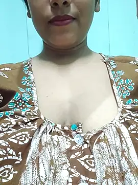 Snapshot of sexyindi_couple chatting on 29, 5, 2026 sexyindi couple online show from 29, 5, 2026