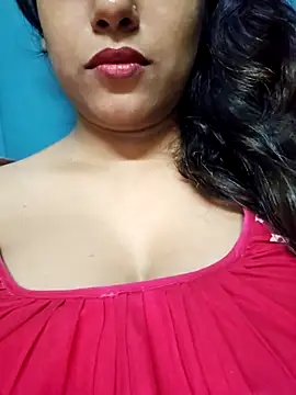 Snapshot of sexyindi_couple chatting on 3, 10, 2025 sexyindi couple online show from 3, 10, 2025