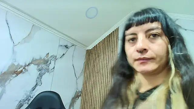 Naughty Kittenm online show from 19, 5, 2026