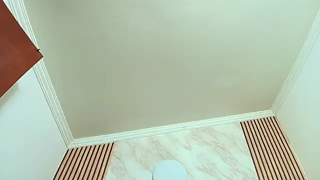 Naughty Kittenm online show from 18, 10, 2025