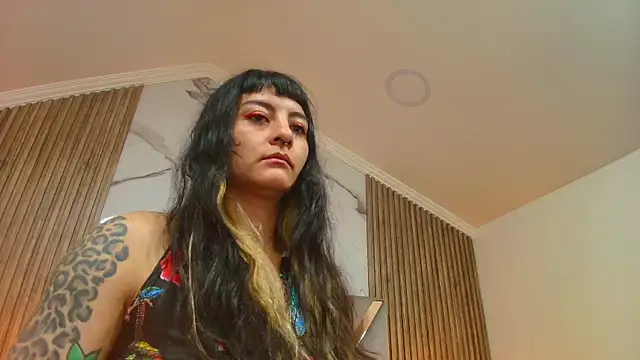 Naughty Kittenm online show from 23, 5, 2026