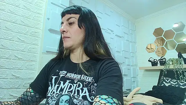 Naughty Kittenm online show from 20, 11, 2025