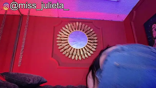 Julieta Russell online show from 1, 7, 2026