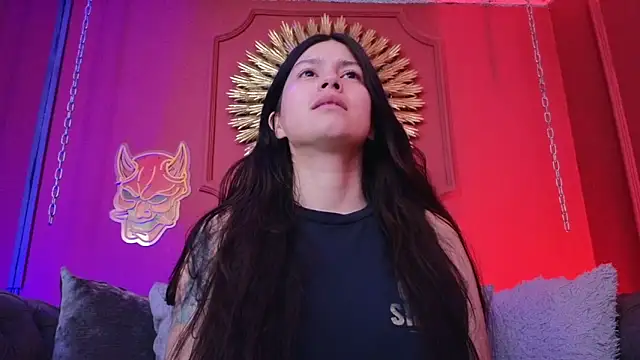 Julieta Russell online show from 14, 11, 2025