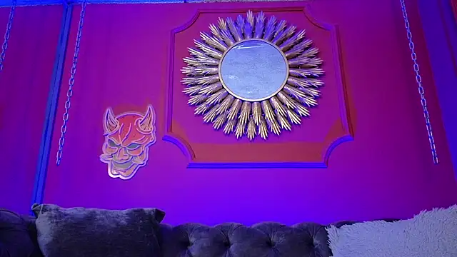 Julieta Russell online show from 14, 4, 2026