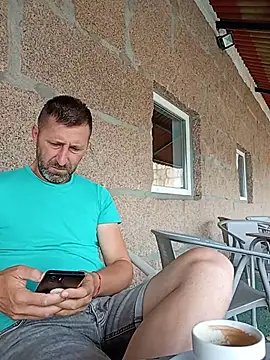 Snapshot of BZHsex chatting on 28, 6, 2026 BZHsex online show from 28, 6, 2026