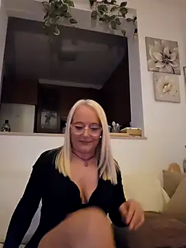kikkastar online show from 11, 2, 2025