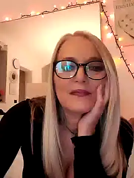 kikkastar online show from 16, 12, 2024