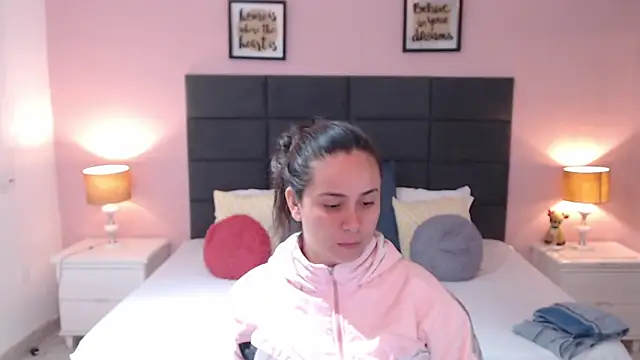 MadisonJenner online show from 6, 2, 2025