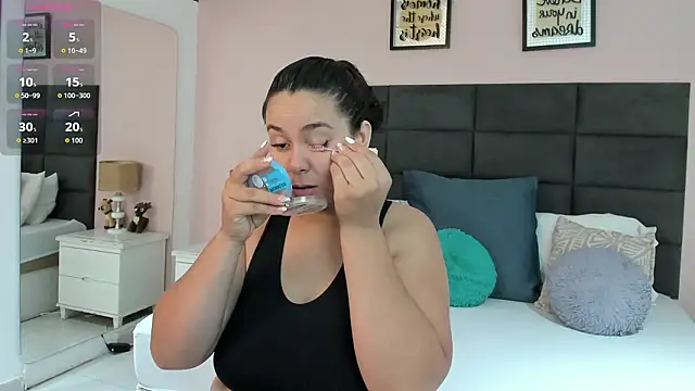 MadisonJenner online show from 11, 2, 2026