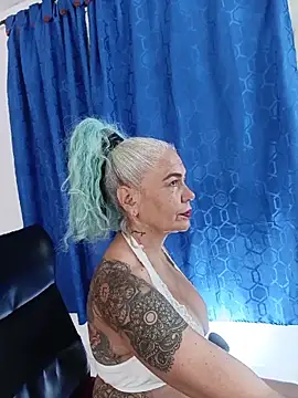 Snapshot of freyadevil333 chatting on 28, 5, 2026 freyadevil333 online show from 28, 5, 2026